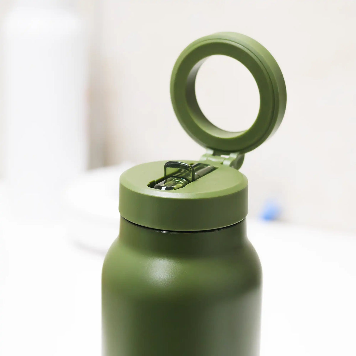 Magnetic insulated water bottle with phone holder in multiple colors