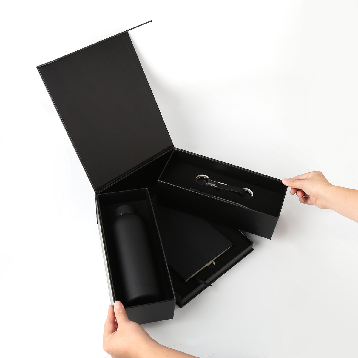 Magnetic Gift Set – custom branded corporate gift, Kaaf Creations UAE
