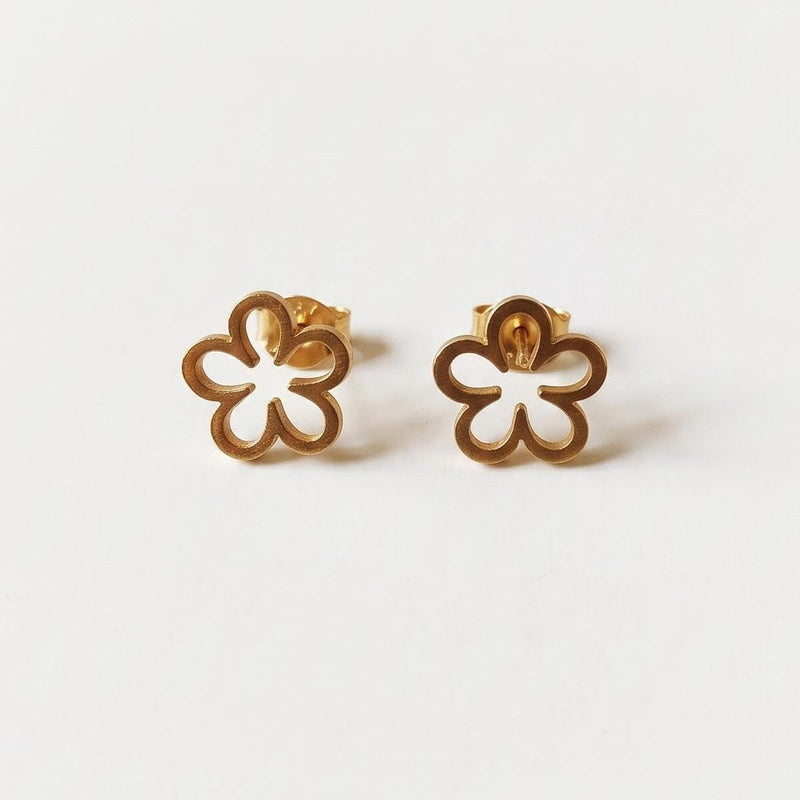 Petal Loop stud earrings