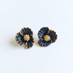 Midnight Bloom stud earrings