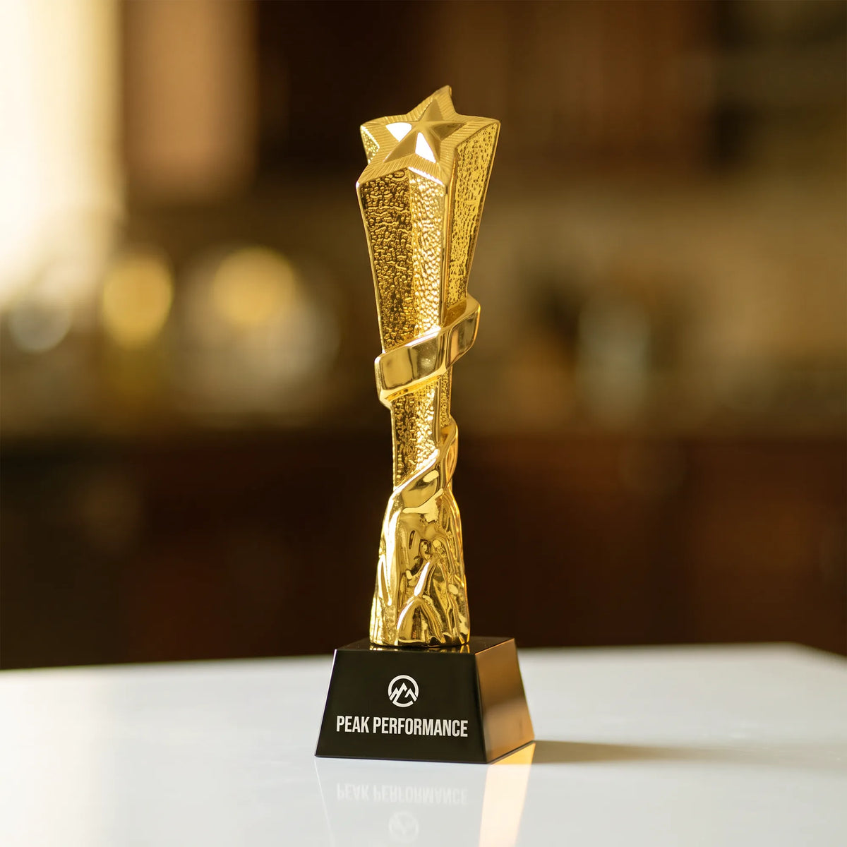 Award Trophy Star slanted full gold with black base