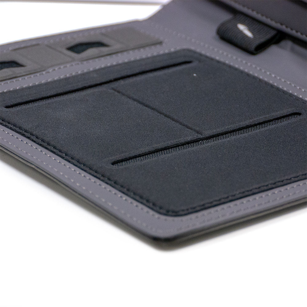 Magsafe Organizer with light up logo Black