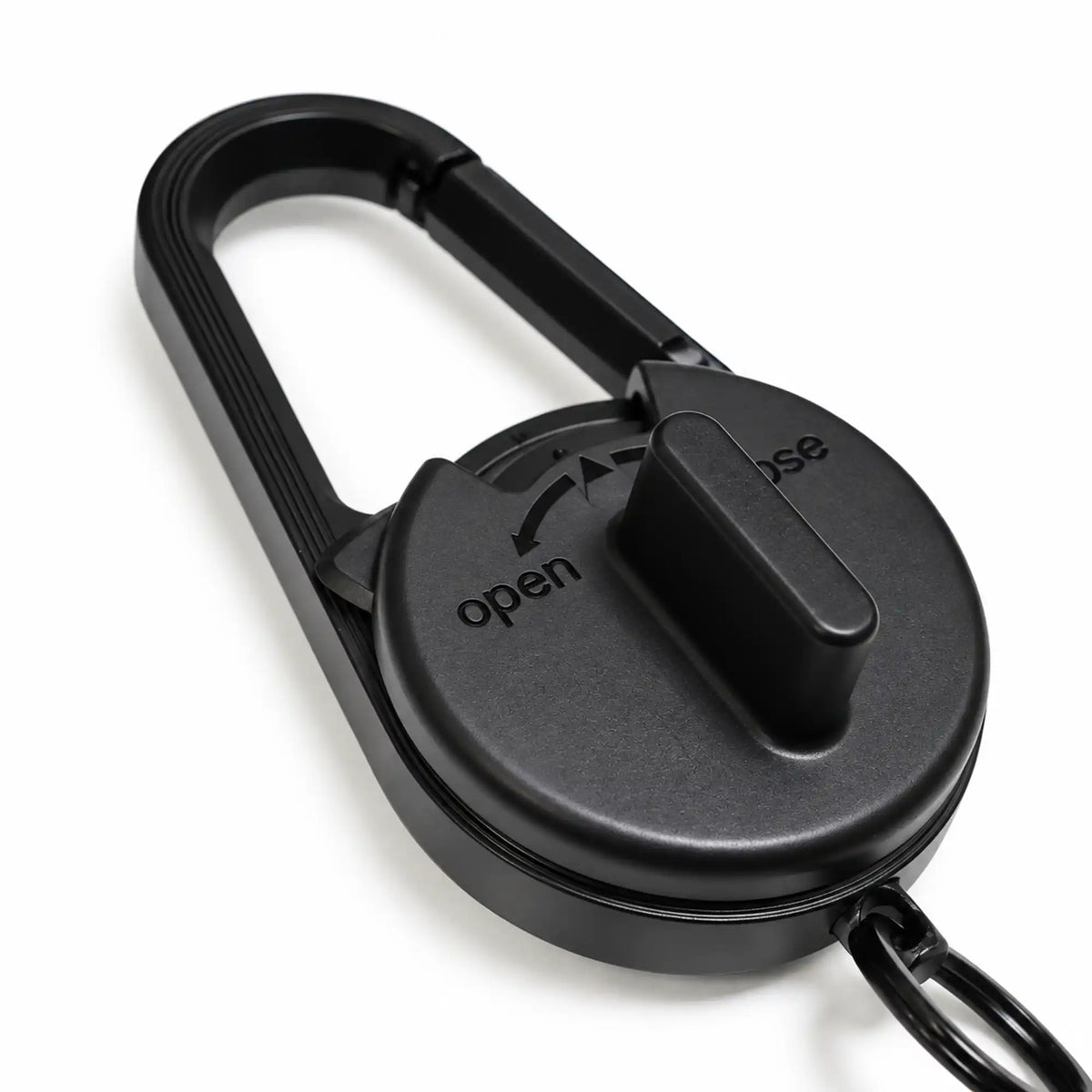 Latchex carabiner Bluetooth finder close-up